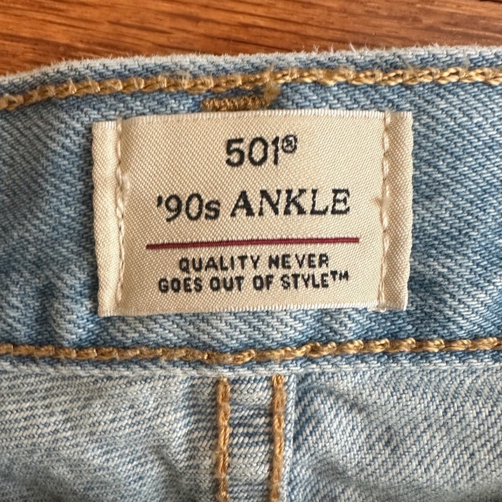 Levis 501 90s Ankle Jeans Light Wash Straight Leg W26 L27 5-pocket Button Fly - Picture 5 of 9